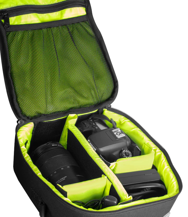 NavigatorCameraInsertBagBlack05_720x.webp