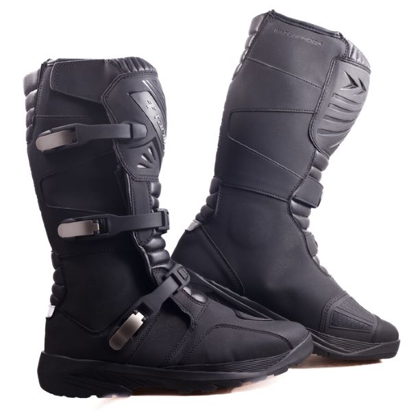 TarmacBoots-3977.jpg