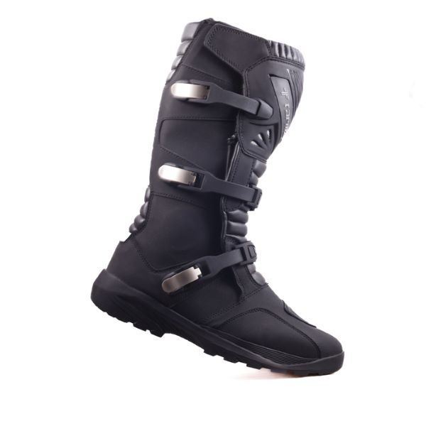 TarmacBoots-3984.jpg